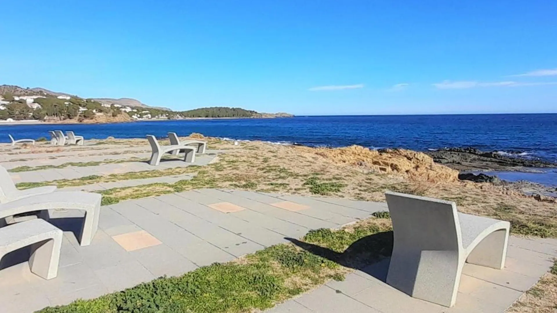 Apartamento Comodo En Llanca, Cerca De Playas Y Tiendas, Wifi Incluido - Es-170-94 0*,  Spagna
