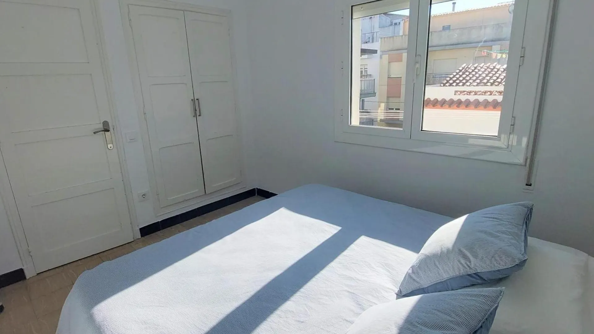 Apartamento Comodo En Llanca, Cerca De Playas Y Tiendas, Wifi Incluido - Es-170-94 Spagna